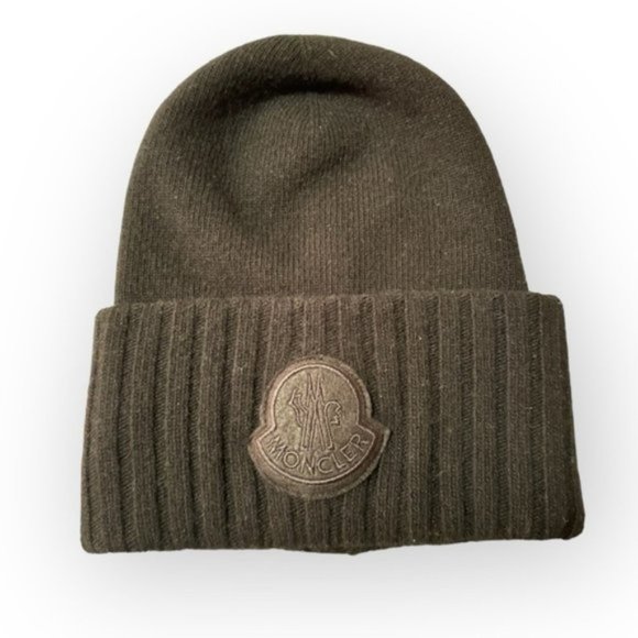 Moncler Embroidered Logo Beanie